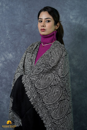 Black Outline Jamavar Hand embroidered Pashmina Stole