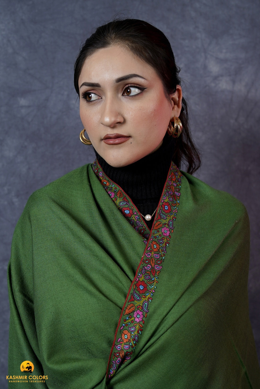 Green Floral Hand Embroidered Pashmina Stole