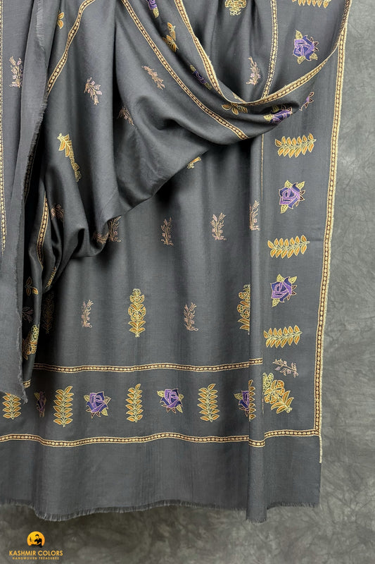 Bootidaar Hand Embroidered Shawl