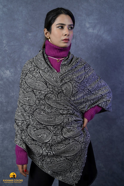 Black Outline Hand embroidered Stole