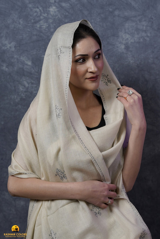 Summer Booti Hand Embroidered Stole
