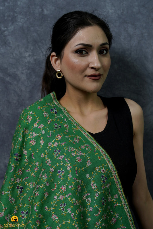 Emerald Jaaldar Hand Embroidered Stole