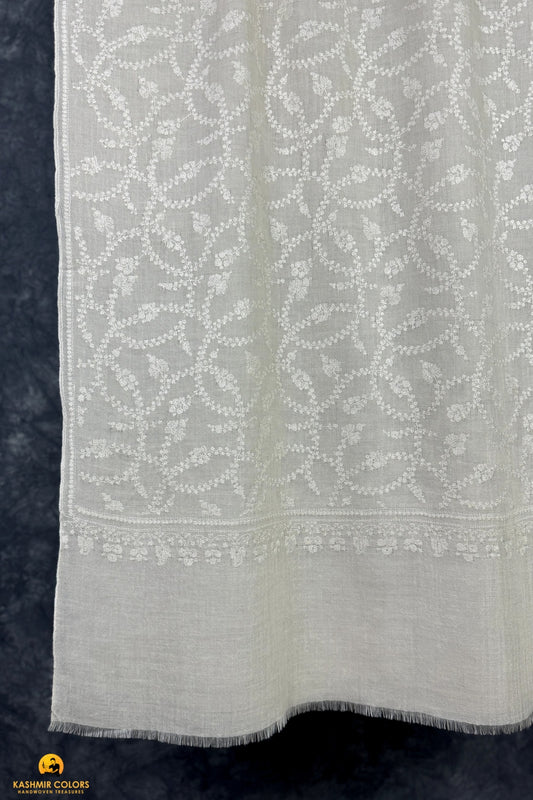 Jaaldar Natural Hand Embroidered Stole