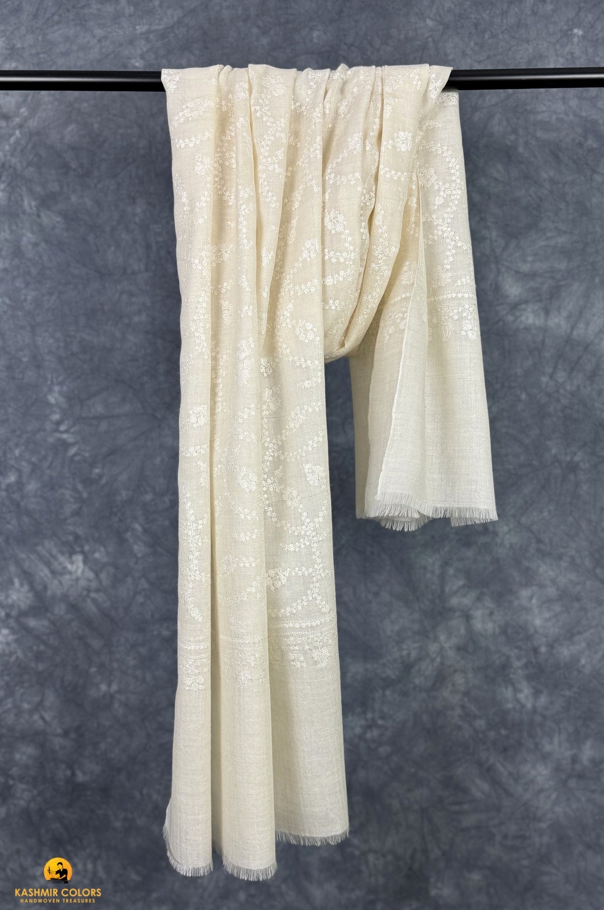 Sozni Jaaldar Natural Hand Embroidered Pashmina Stole